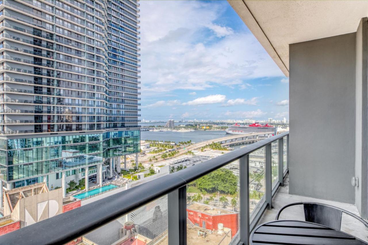 Downtown Studio W Pool Nr Shops Entertainment Mia-80